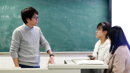 53ea9ee5f912880172e94d0ce52e5abf.png image.png