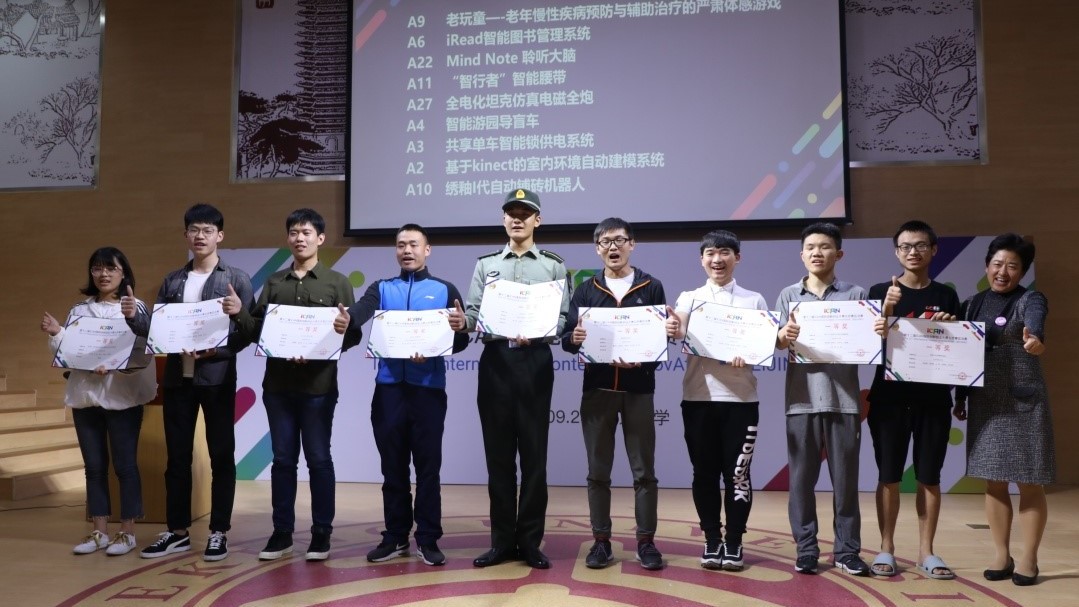 00e1e0a3f7edcc76c19632d46000681a.jpg 00e1e0a3f7edcc76c19632d46000681a.jpg