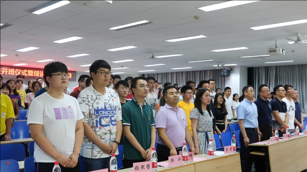 3731204bcbba3d62a508ed2b171440c1.jpg 3731204bcbba3d62a508ed2b171440c1.jpg