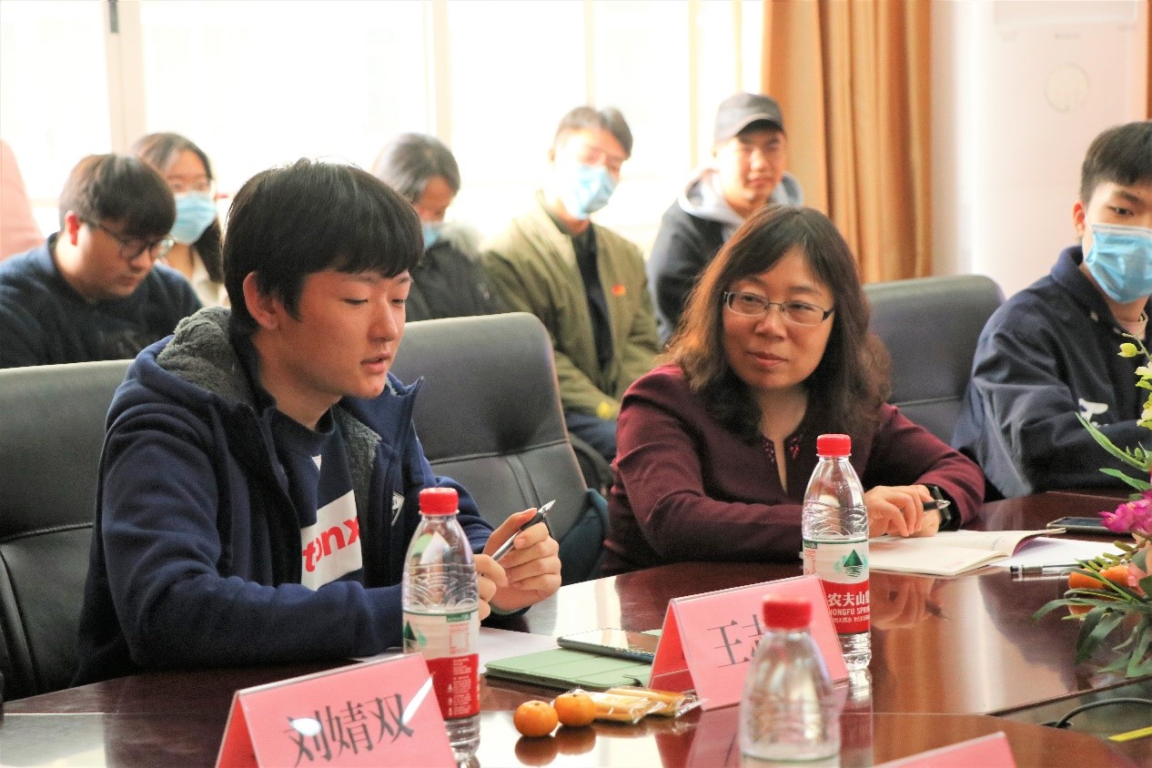 bc1ac7d9a2447f36f7f5c571ec967649.jpg bc1ac7d9a2447f36f7f5c571ec967649.jpg