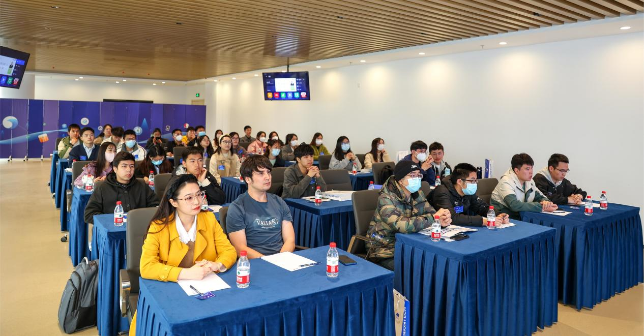 fbac7ba2fc15f769bec8bebab5f7469e.png fbac7ba2fc15f769bec8bebab5f7469e.png